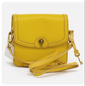 NWT Fossil Ainsley small flap crossbody in ochre (yellow)